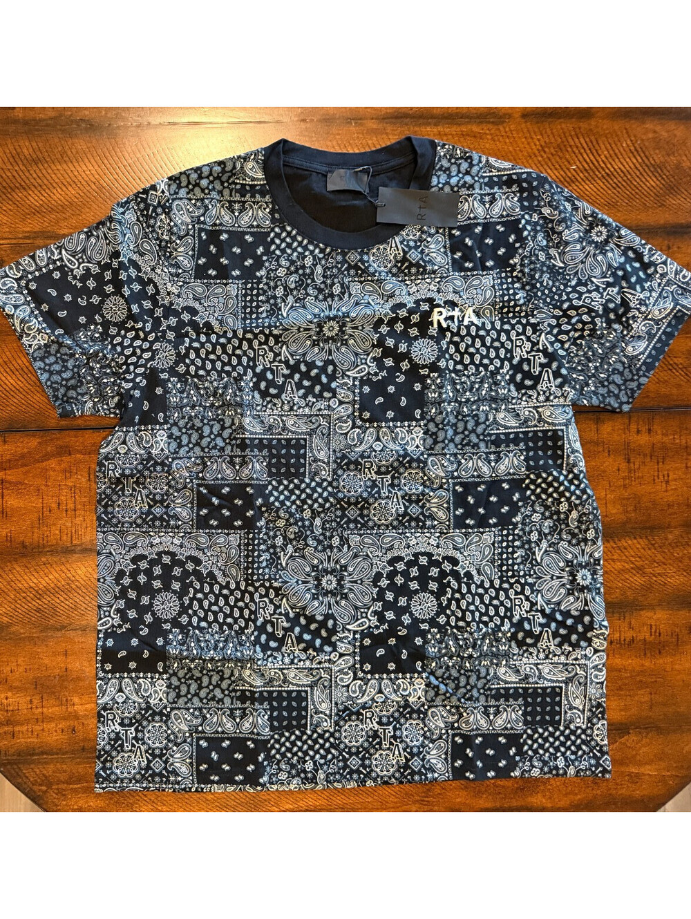 RTA Road to Awe T-Shirt Men's XXL Black Bandana Paisley Print Logo NWT